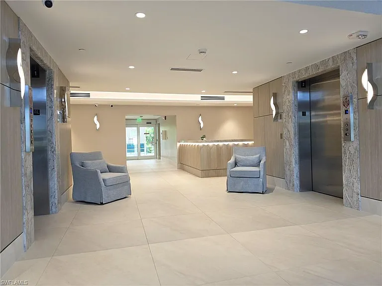 5550 Heron Point Dr #903 — Photo 20