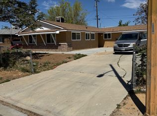 1229 E Avenue R6, Palmdale, CA 93550