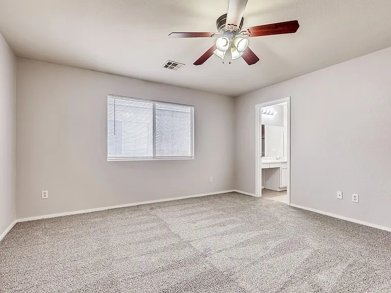 5424 Pepperpike Ave — Photo 14