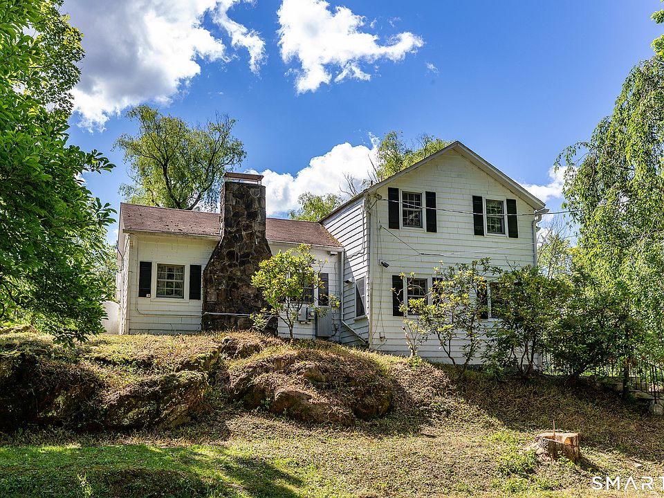1st image of 311 Taconic Road