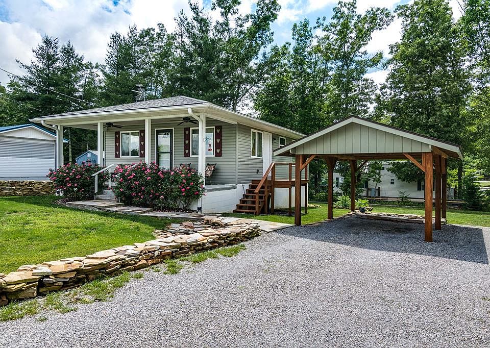1st image of 2035 Leisure Ln