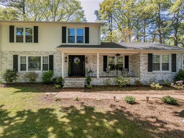 112 Earl St, Seaford, VA 23696