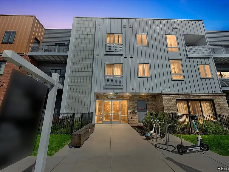 2525 Arapahoe St #213 — Photo 29