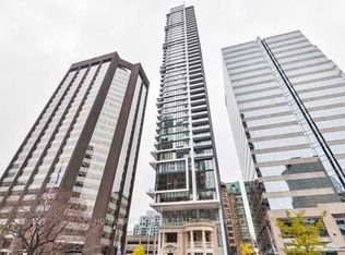 426 University Ave #910, Toronto, ON M5G 1S9
