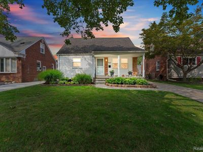 9684 Fox Ave, Allen Park, MI, 48101