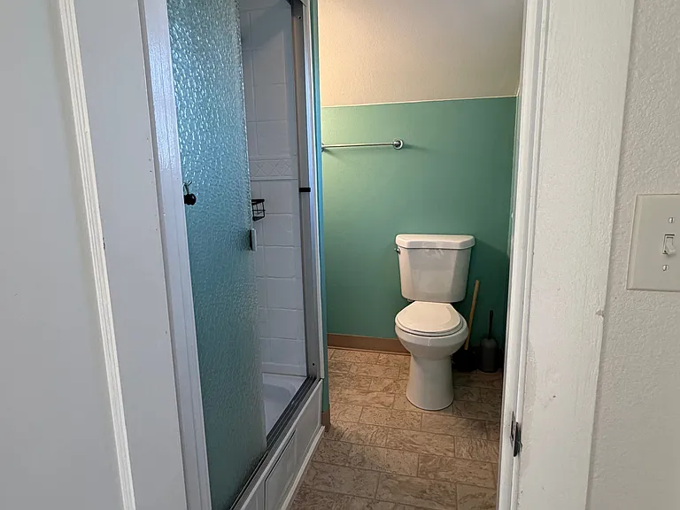486 Commercial St #2 — Photo 9