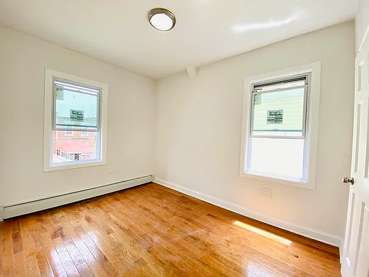 Rented by Blue Egg Realty Corp | media 8