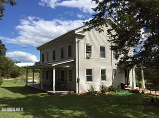 2949 W Kundert Rd, Orangeville, IL 61060