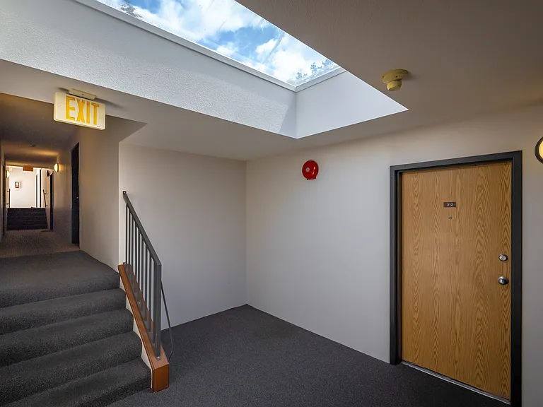1777 Frances St — Photo 21