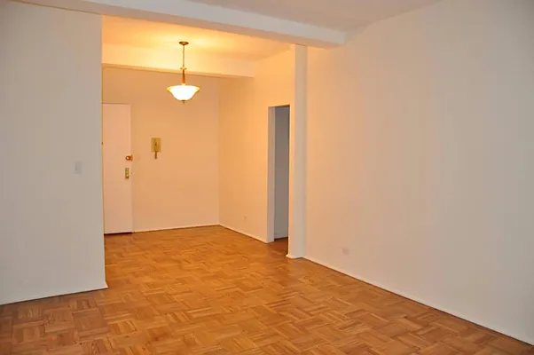 Rented by Concept Real Estate Group | media 13