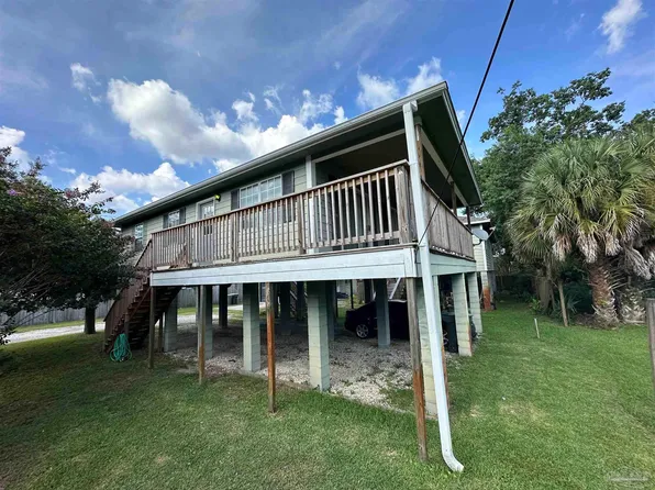 524 S 2nd St #A-b, Pensacola, FL 32507