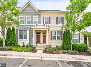3008 Chinkapin Oak Ln, Woodbridge, VA 22191