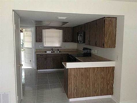 3rd image of 1798 Gumwood Ct