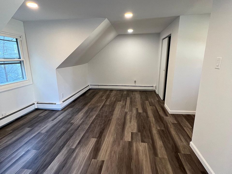 2nd image of 46 Sherman Ave Floor 2