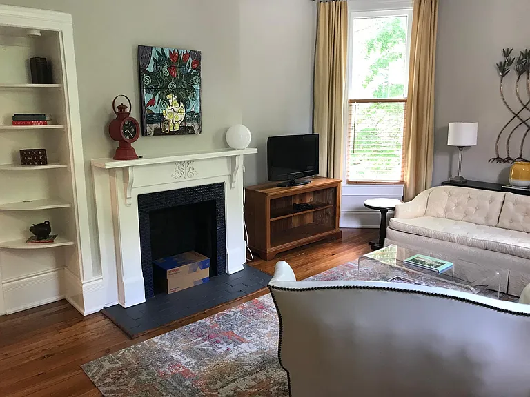 2119 Elliott Ave #3 — Photo 4
