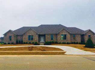 600 Old Coach Rd, Nicholasville, KY 40356