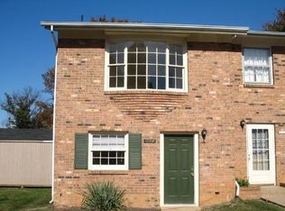 318 Jackson St, Warrenton, VA 20186
