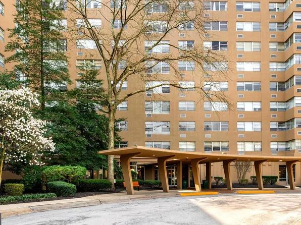 1030 E Lancaster Ave APT 828, Bryn Mawr, PA 19010