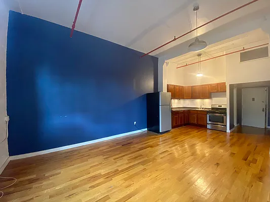 Rented by Carnegie Management Inc | media 32