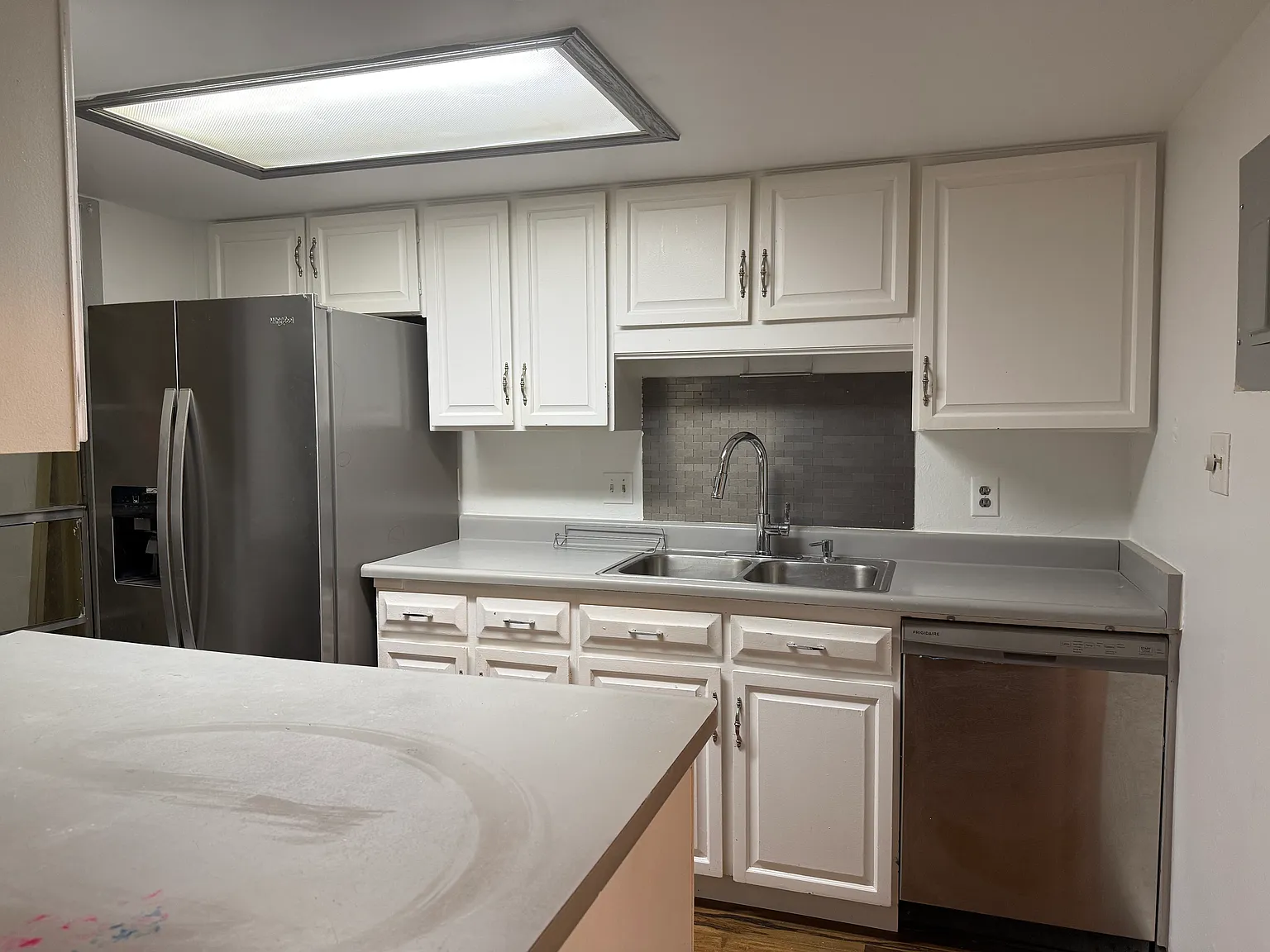 4 bed, 1340 sqft, $2,500 — Photo 3