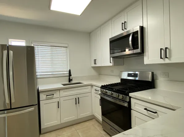 2278 Newport Blvd APT 4, Costa Mesa, CA 92627