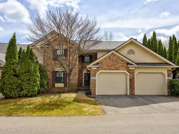 29804 Indian Trl, Farmington, MI 48331