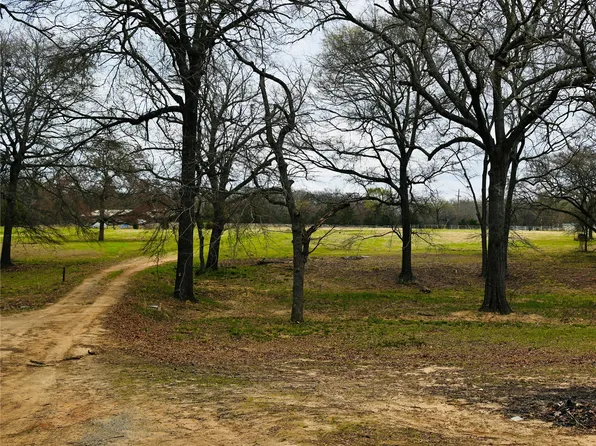 2211 Fm 2029, Telephone, TX 75488