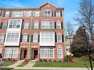 22781 Settlers Trail Ter, Ashburn, VA 20148