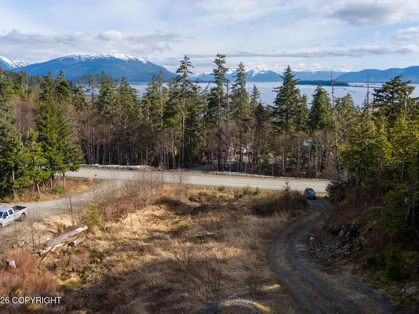 16490 Ocean View Dr, Juneau, AK 99801