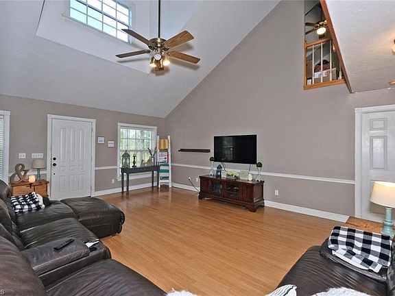 5th image of 18731 Fichters Creek Ln