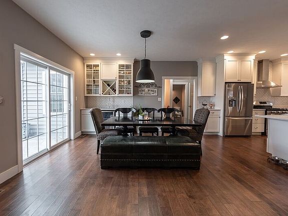 4th image of 4880 Chandler Nicholas Ct