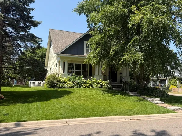 4825 Morehead Ave, White Bear Lake, MN 55110