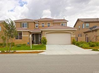 17983 Valerian Way, San Bernardino, CA 92407