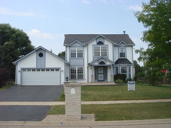 2nd image of 3514 Wembley Dr