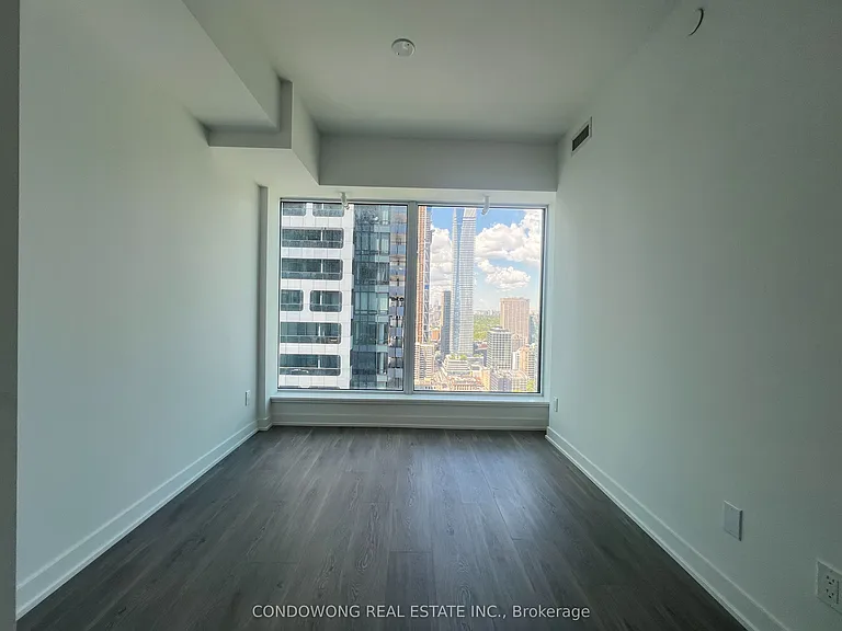 8 Wellesley St W #4109 — Photo 7