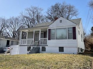 10035 Clairmont Dr, Saint Louis, MO 63136