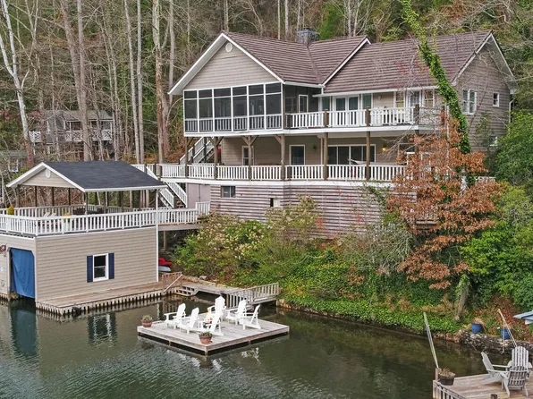 1431 Tame Turkey Rd, Lakemont, GA 30552