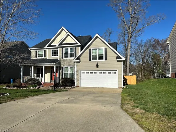 6625 Barton Creek Dr, Whitsett, NC 27377