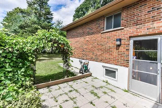 166 McNicoll Ave — Photo 18