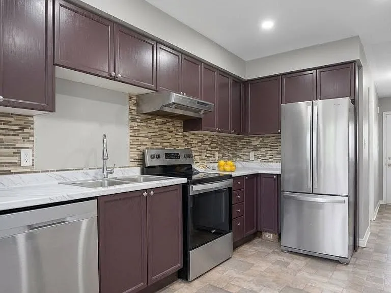 2349 Strawfield Ct — Photo 8