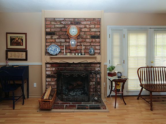 3rd image of 9140 Carrari Ct