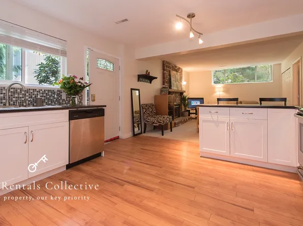 5475 Cortez Cres #Gs, North Vancouver, BC V7R 4R1