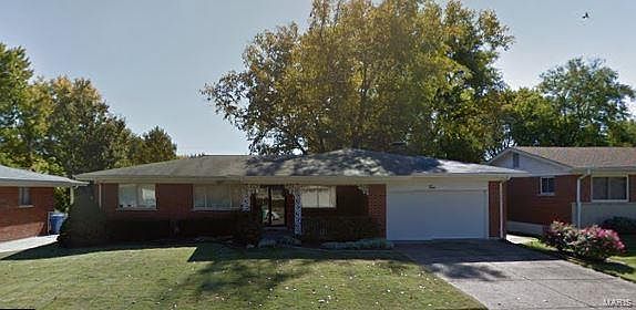 1st image of 4 Longhenrich Dr