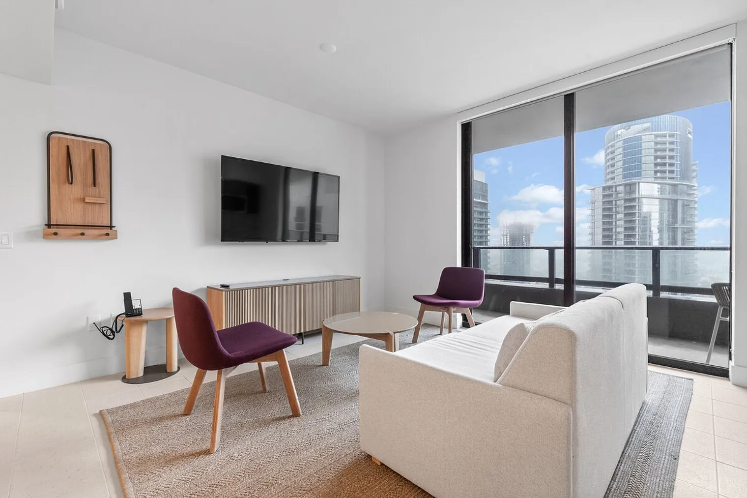 2 bed, 2.0 bath, $6,441 — Photo 4
