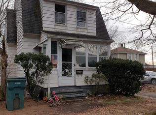 9 Jean St, Hamden, CT 06517