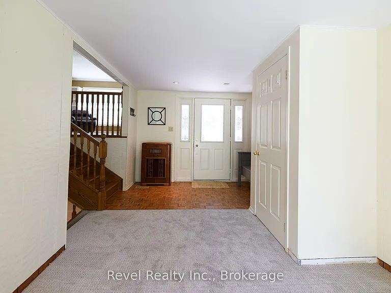38 Station St — Photo 8