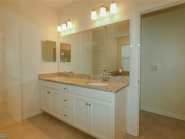 14771 Daroco Ln — Photo 14