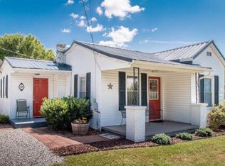 505 Jonesboro Rd, Piney Flats, TN 37686