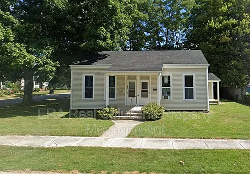 148 High St #RIGHT SIDE Photo 1