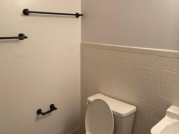 3rd image of 1536 NW 3rd Ave #72